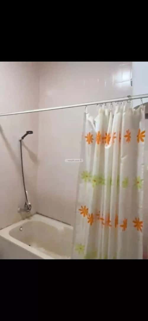Building 325.22 SQM Facing East Al Adamah, Aldammam