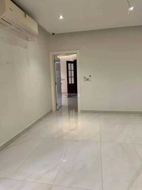 Villa 210 SQM Facing South with 6 Bedrooms Al Khaldyah Al Shmalyah, Aldammam