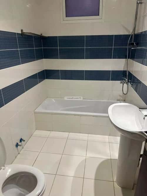 Villa 210 SQM Facing South with 6 Bedrooms Al Khaldyah Al Shmalyah, Aldammam