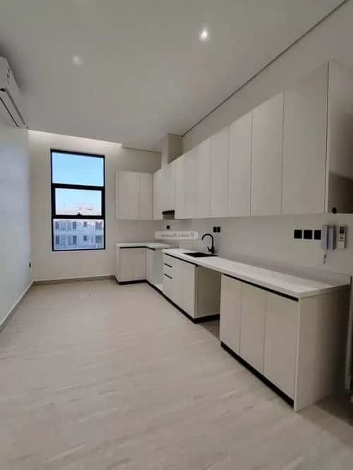 Apartment 400 SQM with 3 Bedrooms Al-Mahdiyah, West Riyadh, Riyadh