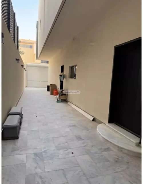 فيلا 510 متر مربع شمالية على شارع 15م النرجس، شمال الرياض، الرياض