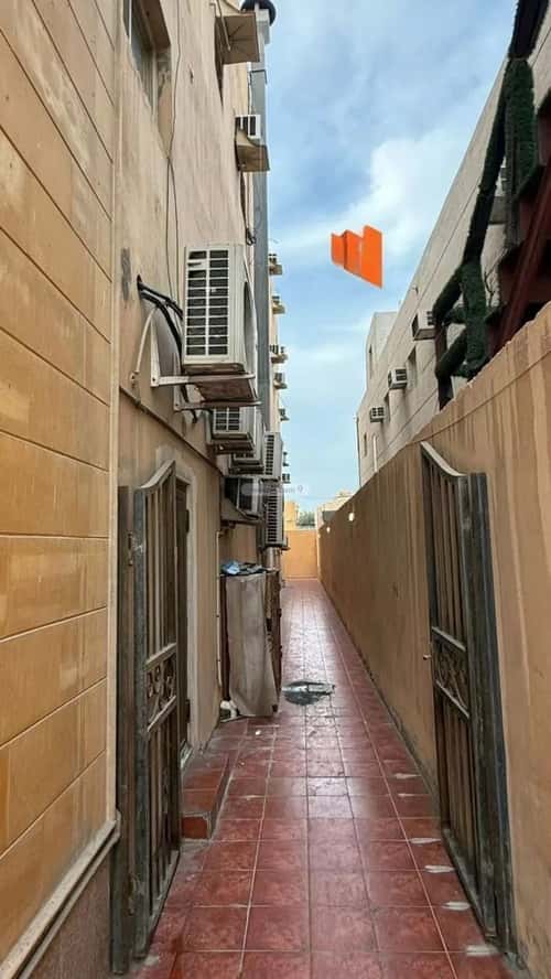 عمارة 763.95 متر مربع واجهة شمالية الجسر، الخبر
