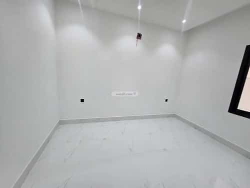 Floor 233.33 SQM with 5 Bedrooms West Al-Oraija, West Riyadh, Riyadh