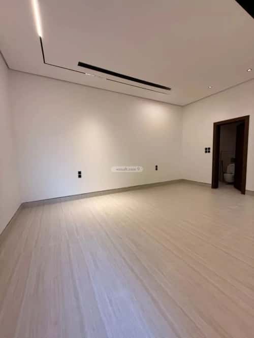 Floor 265.68 SQM with 5 Bedrooms Qurtubah, East Riyadh, Riyadh
