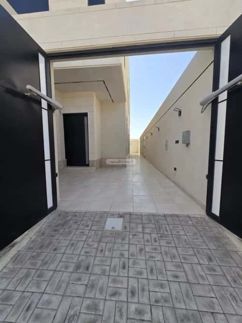 Villa 312 SQM Facing South on 18m Width Street Al-Maizaliyah, East Riyadh, Riyadh