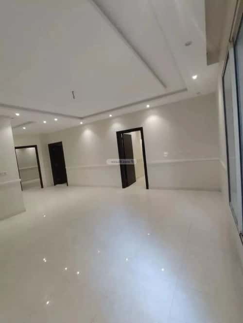 Villa 313.38 SQM Facing North with 9 Bedrooms Al Zomorod, North Jeddah, Jeddah