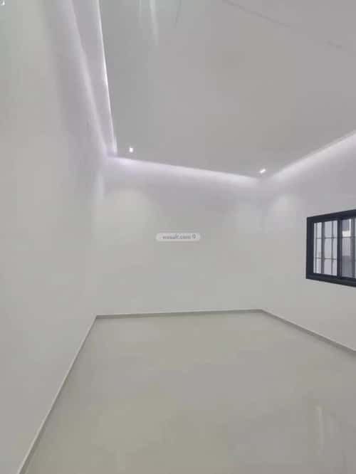 Floor 226.98 SQM with 5 Bedrooms Al-Maizaliyah, East Riyadh, Riyadh