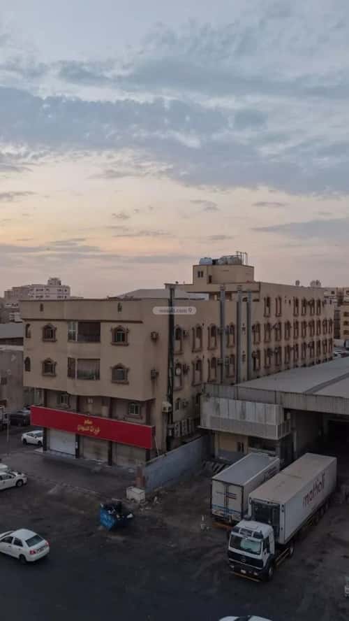 عمارة 1400 متر مربع واجهة شمالية غليل، جنوب جدة، جدة