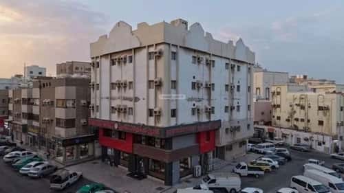 عمارة 600 متر مربع واجهة شرقية بترومين، جدة