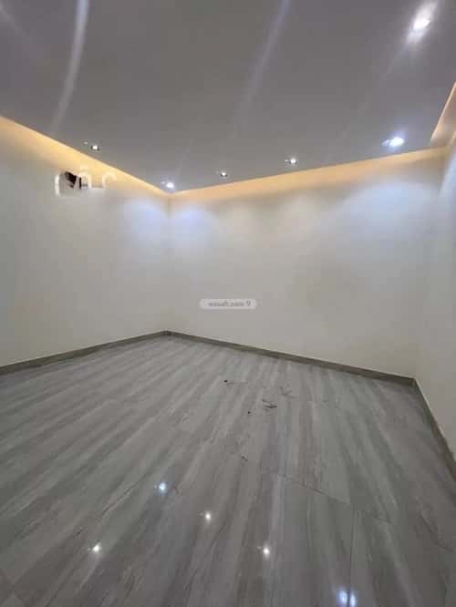 Floor 174.1 SQM with 5 Bedrooms Okaz, South Riyadh, Riyadh