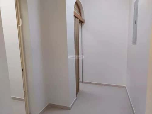 Apartment 589.25 SQM with 5 Bedrooms Uhod, Aldammam