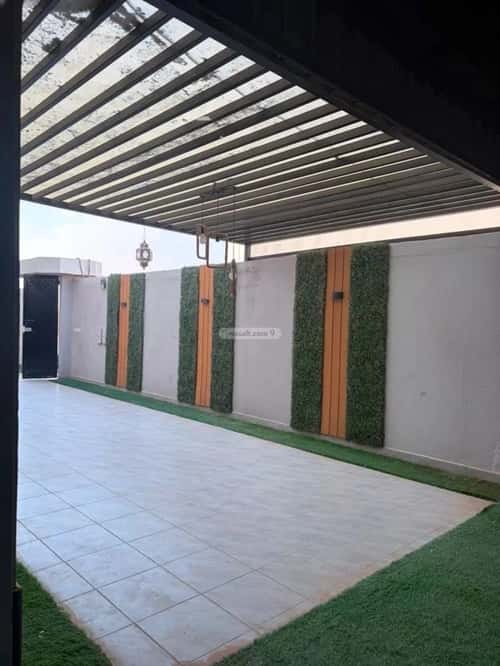 Floor 625 SQM with 5 Bedrooms King Faisal, East Riyadh, Riyadh