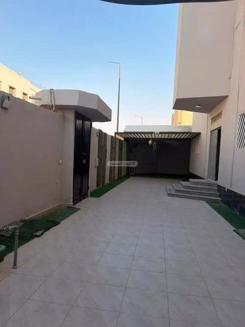 دور 625 متر مربع ب 5 غرف الملك فيصل، شرق الرياض، الرياض