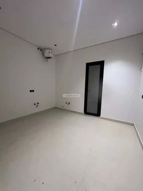 Villa 221.85 SQM Facing East with 5 Bedrooms Namar, West Riyadh, Riyadh