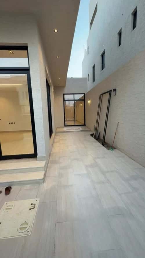 Floor 175.64 SQM with 3 Bedrooms Ar-Rimal, East Riyadh, Riyadh