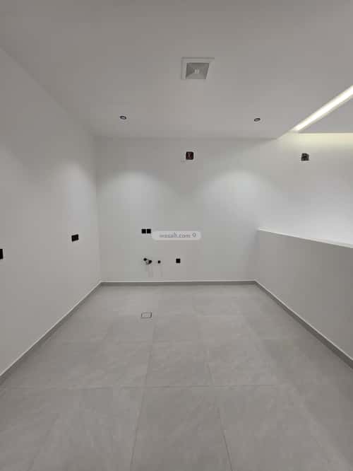Floor with 4 Bedrooms Bader, South Riyadh, Riyadh