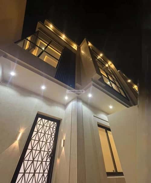 فيلا 351.3 متر مربع جنوبية على شارع 32م الوفاء، شرق جدة، جدة