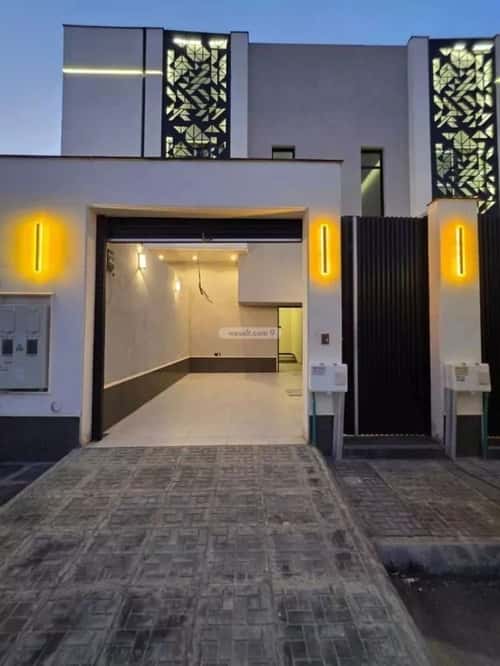 Floor 171.95 SQM with 5 Bedrooms Al-Janadriyah, East Riyadh, Riyadh