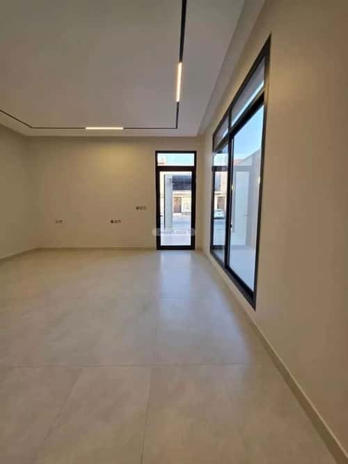 Floor 238.78 SQM with 6 Bedrooms Al-Khaleej, East Riyadh, Riyadh