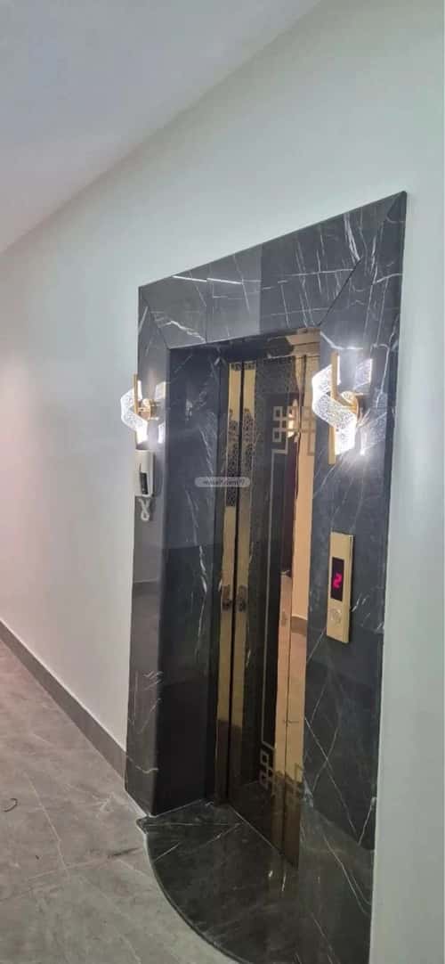 Apartment 174.19 SQM with 6 Bedrooms King Fahad Dist, Aldammam