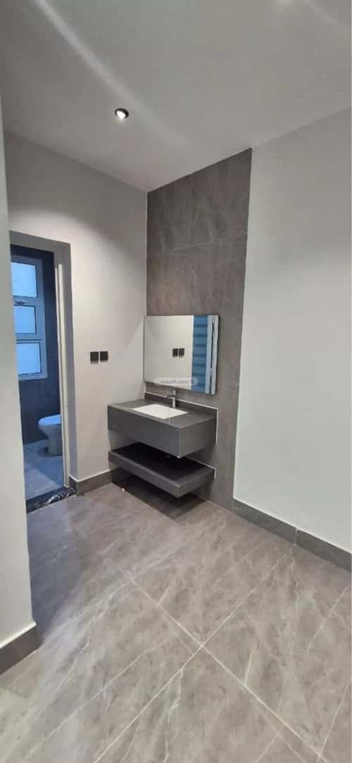 Apartment 174.19 SQM with 6 Bedrooms King Fahad Dist, Aldammam