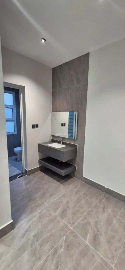 Apartment 192.93 SQM with 7 Bedrooms King Fahad Dist, Aldammam