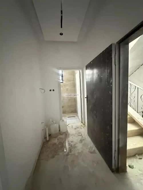 Apartment 450 SQM with 3 Bedrooms Twaeeq, West Riyadh, Riyadh