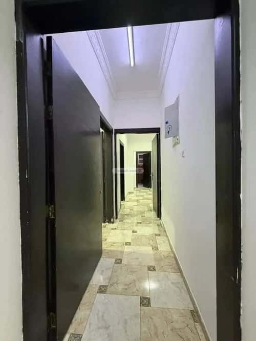 شقة 900 متر مربع ب 4 غرف طويق، غرب الرياض، الرياض