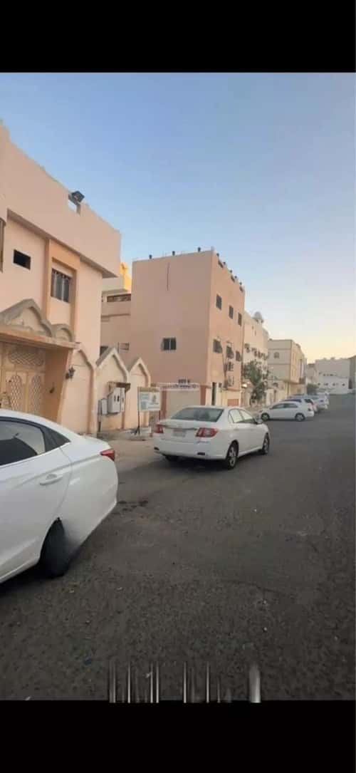 Villa 387.12 SQM Facing West on 15m Width Street Qurtobah, Makkah Al Mukarramah