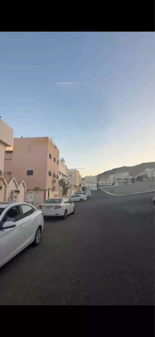 فيلا 387.12 متر مربع غربية على شارع 15م قرطبة، مكة المكرمة