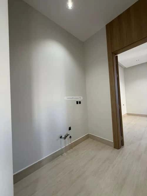 Building 750 SQM Facing North Twaeeq, West Riyadh, Riyadh