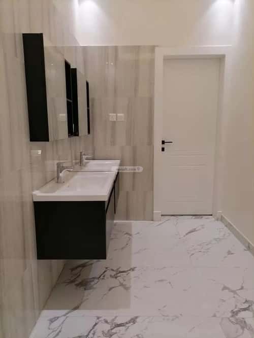 Apartment 179.11 SQM with 4 Bedrooms Twaeeq, West Riyadh, Riyadh