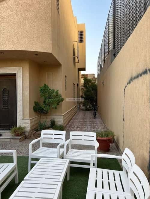 فيلا 150.74 متر مربع جنوبية على شارع 20م الملقا، شمال الرياض، الرياض