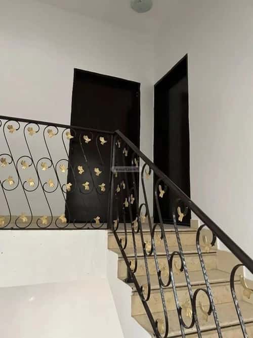 Floor 375 SQM with 4 Bedrooms Hitteen, North Riyadh, Riyadh