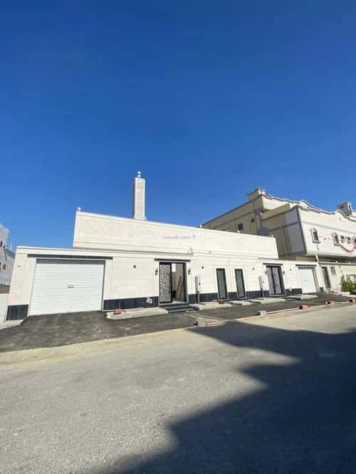 Villa 300 SQM Facing West on 15m Width Street Al Qryenah, South Jeddah, Jeddah