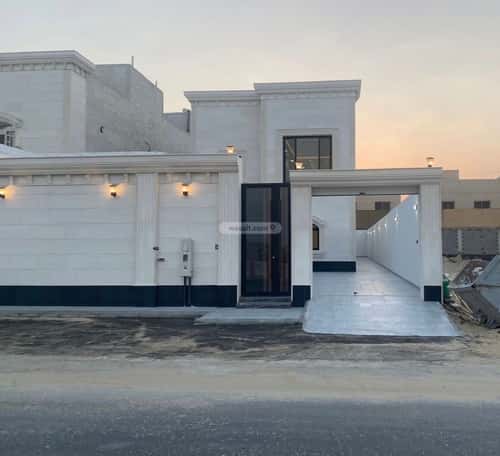 Villa 500 SQM Facing East on 40m Width Street Al Lo'A Lo'A, Khobar