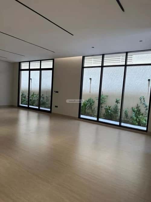 Floor 251.92 SQM with 5 Bedrooms Al-Qairawan, North Riyadh, Riyadh