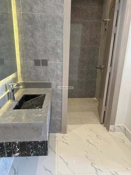 Floor 185.54 SQM with 5 Bedrooms Okaz, South Riyadh, Riyadh