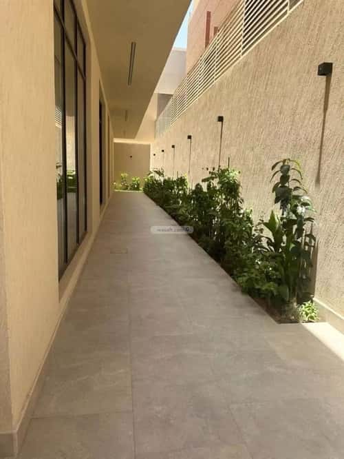 Floor 251.92 SQM with 5 Bedrooms Al-Qairawan, North Riyadh, Riyadh