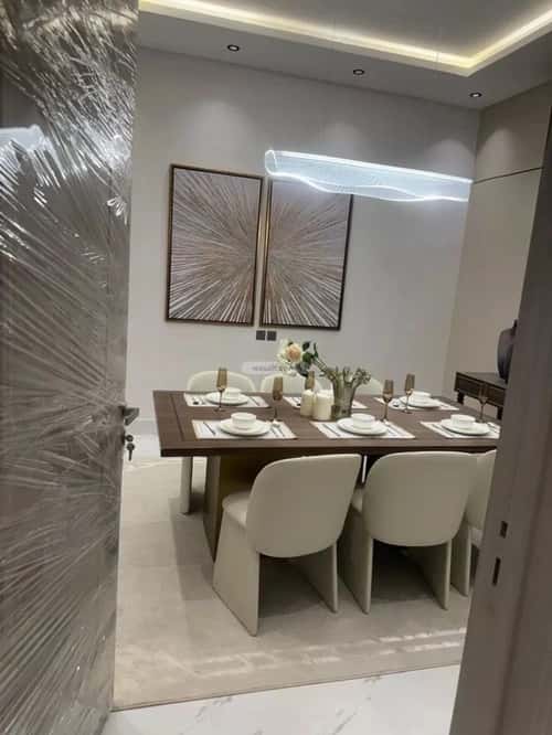 Floor 166.92 SQM with 5 Bedrooms Okaz, South Riyadh, Riyadh