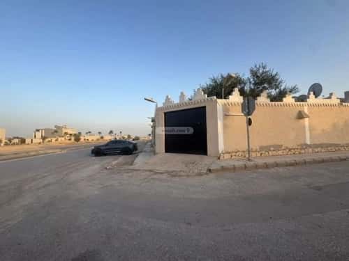 أرض 2600 متر مربع ثلاثة شوارع على شارع 30م العارض، شمال الرياض، الرياض