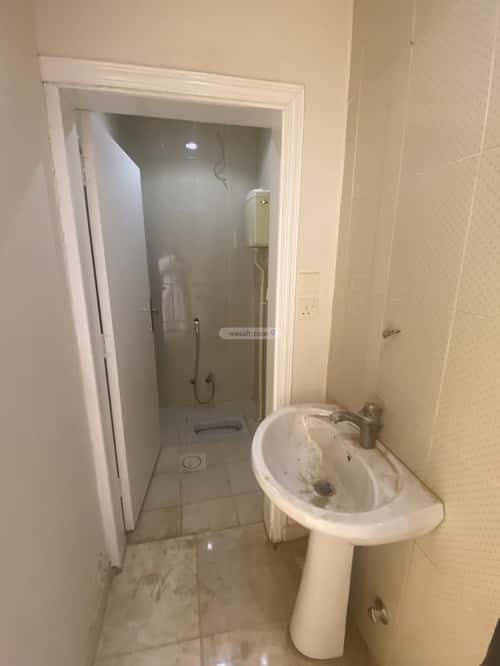 Apartment 352 SQM with 3 Bedrooms Al-Hazm, West Riyadh, Riyadh
