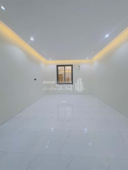 Villa 330.63 SQM Facing South on 15m Width Street Hay Al-Sulimaniyah, Alttayif