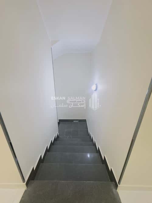 Villa 330.63 SQM Facing South on 15m Width Street Hay Al-Sulimaniyah, Alttayif