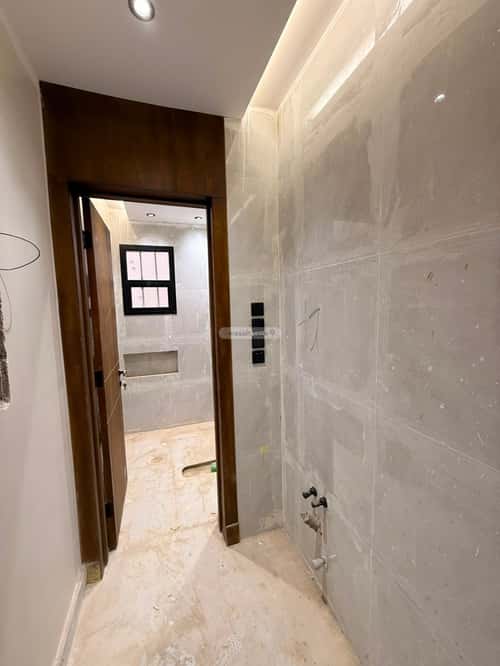 Floor 169.27 SQM with 5 Bedrooms Al-Janadriyah, East Riyadh, Riyadh