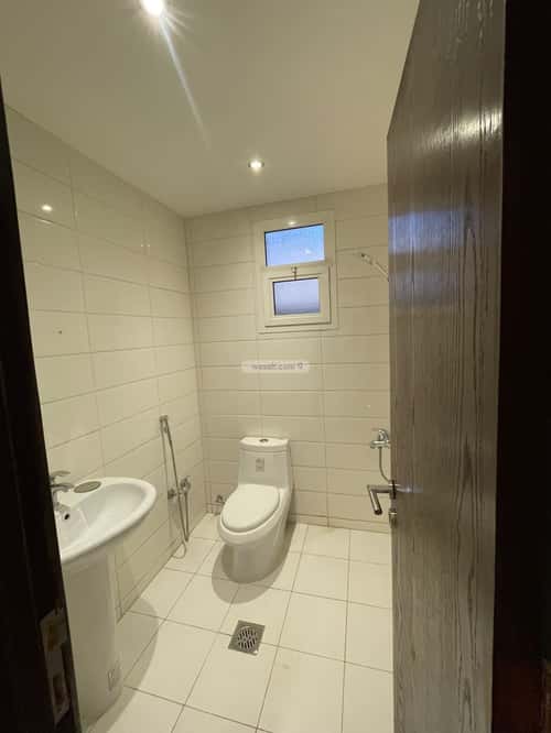 Apartment 630 SQM with 4 Bedrooms Ar-Rabi, North Riyadh, Riyadh