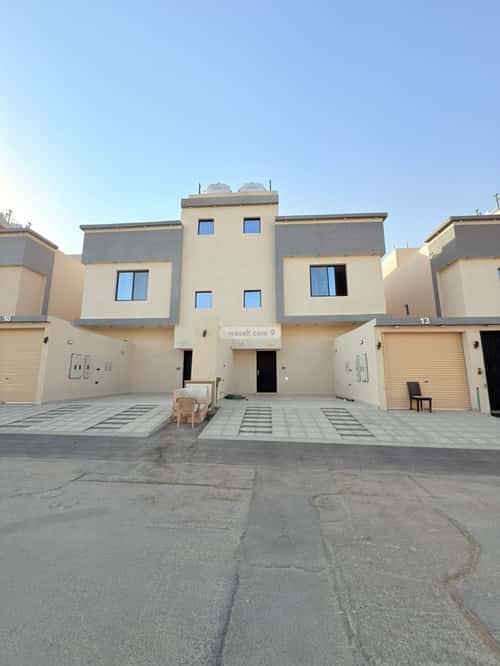 Floor 172.61 SQM with 5 Bedrooms Bader, South Riyadh, Riyadh