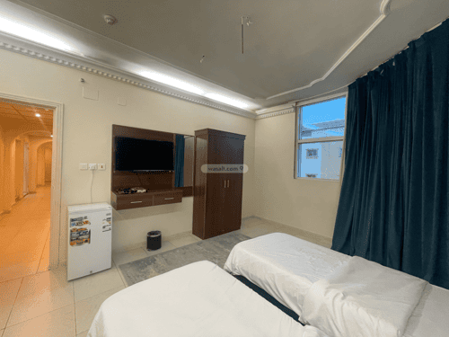 عمارة ب 7 أدوار العزيزية، مكة المكرمة
