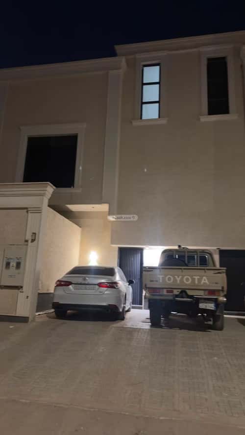 Floor 169.44 SQM with 3 Bedrooms Al-Janadriyah, East Riyadh, Riyadh