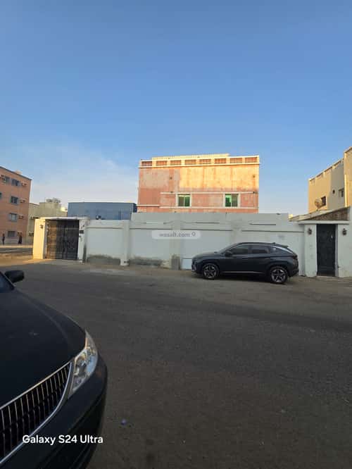 عمارة 348 متر مربع ب 3 أدوار واجهة شمالية الرويس، جنوب جدة، جدة